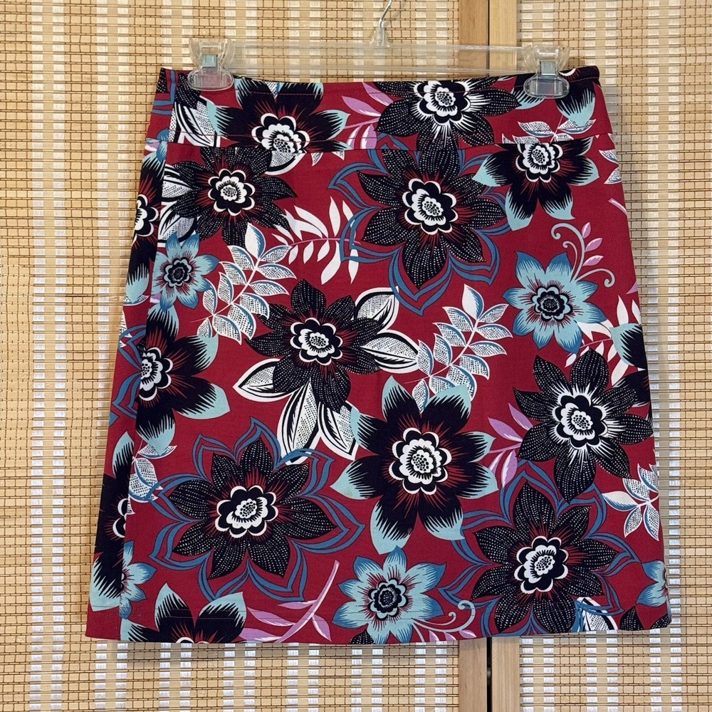Talbots Womens 8 Skirt Burgundy Black Blue White Floral Boho Maximalist Tropical